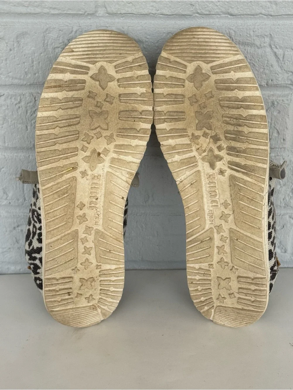 Cheetah Hey Dude Shoes Women's 11